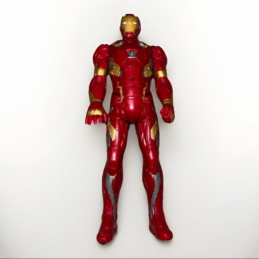 Marvel Iron Man Action Figure - Red and Gold